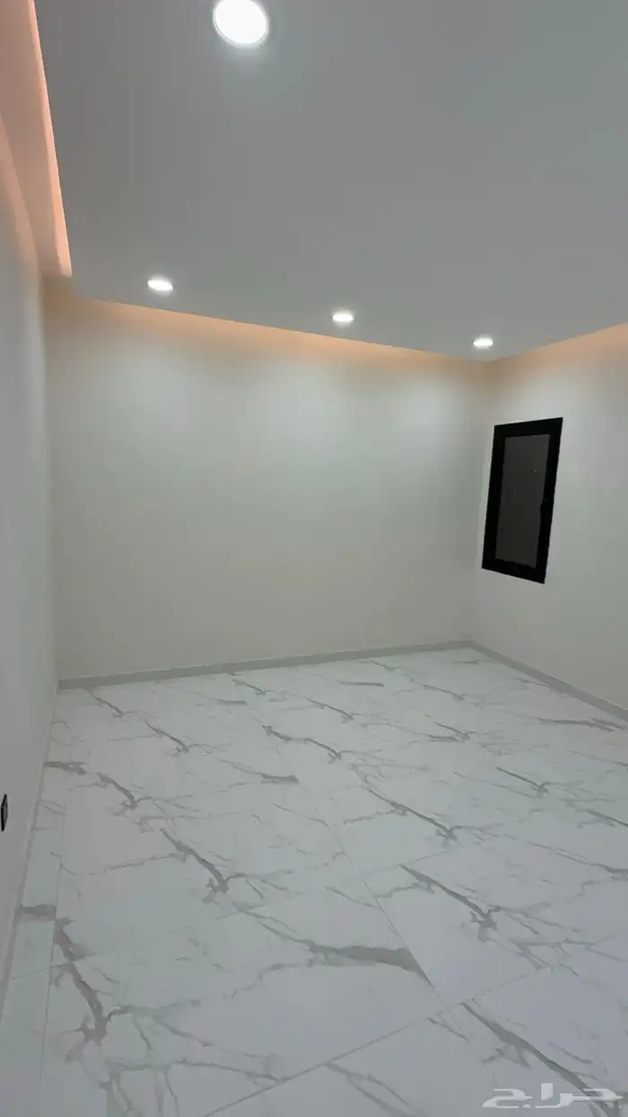 للبيع فيلا 290 متر دورين وملحق بالشعله مرتبه 20