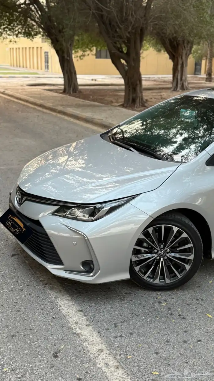 تويوتا كورلا-2024-فل كامل-مكينة 2.0-ممشى قليل- شبه وكالة 4