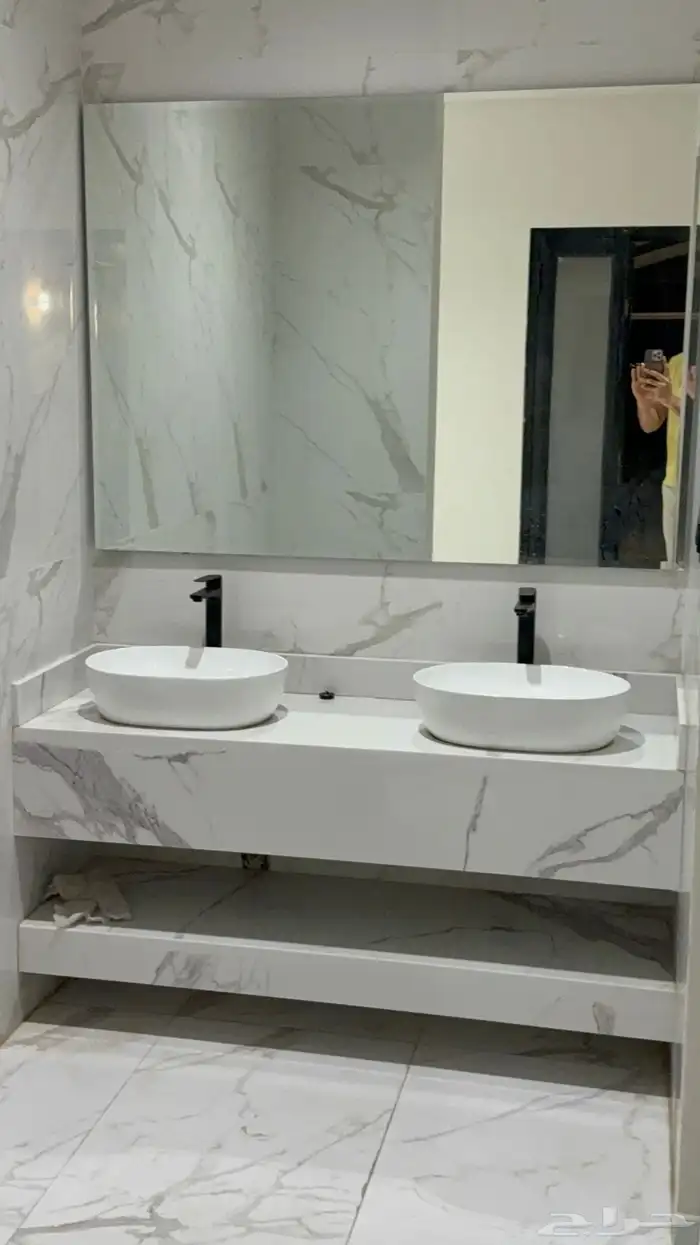 للبيع فيلا 290 متر دورين وملحق بالشعله مرتبه 3