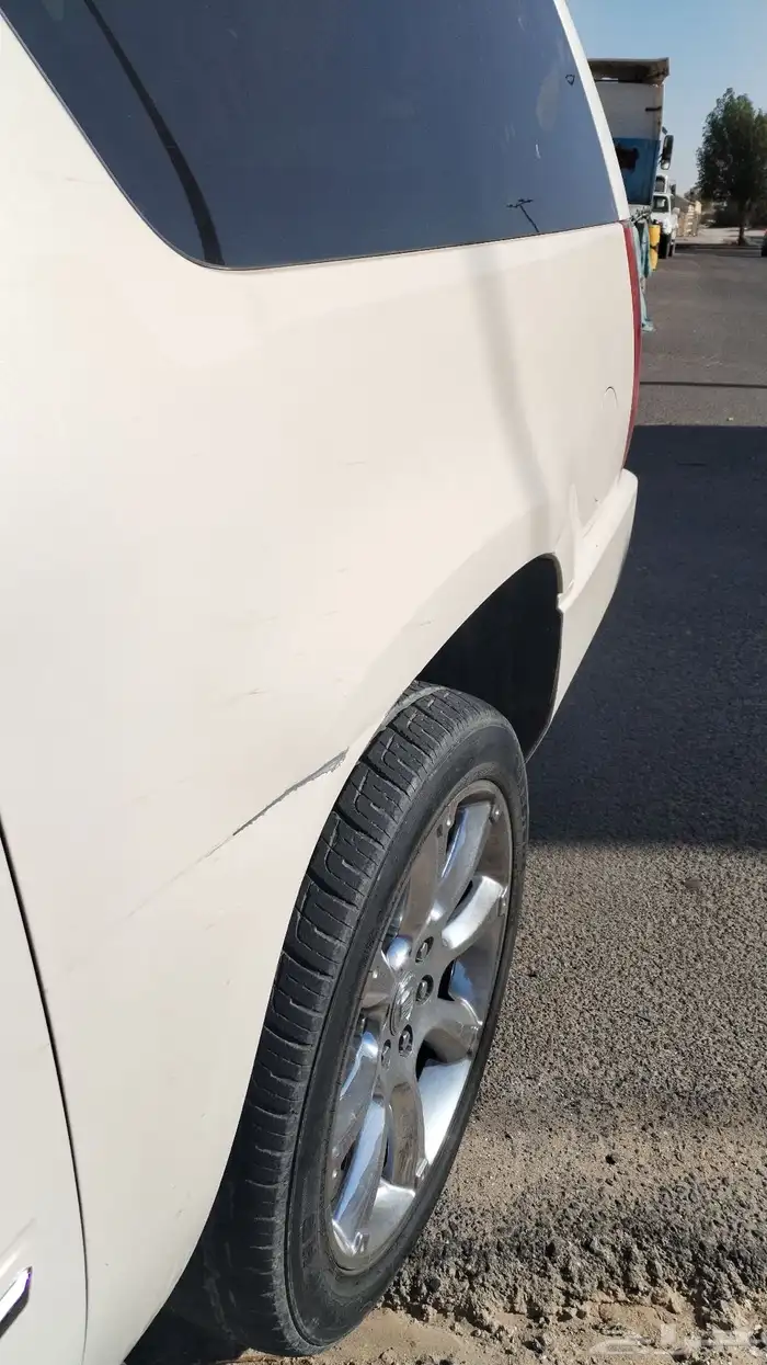 كاديلاك اسكلد 5