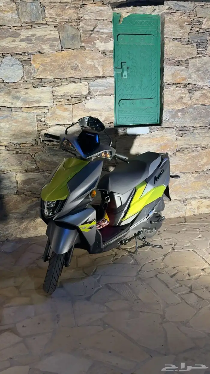 دباب عجيب سوزوكي افينوس افنيوس عجيب بطة 0