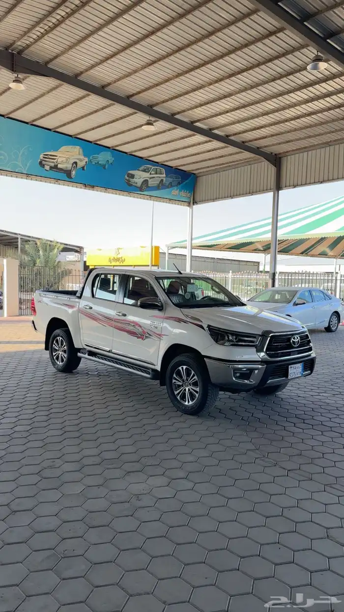 هايلكس 2024 سعودي فل كامل ديزل (محرك 2400) تماتيك ب 130.000 2