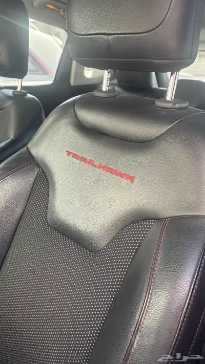 جيب كومباس فئة ترايل هوك 2018 اعلي فئه index