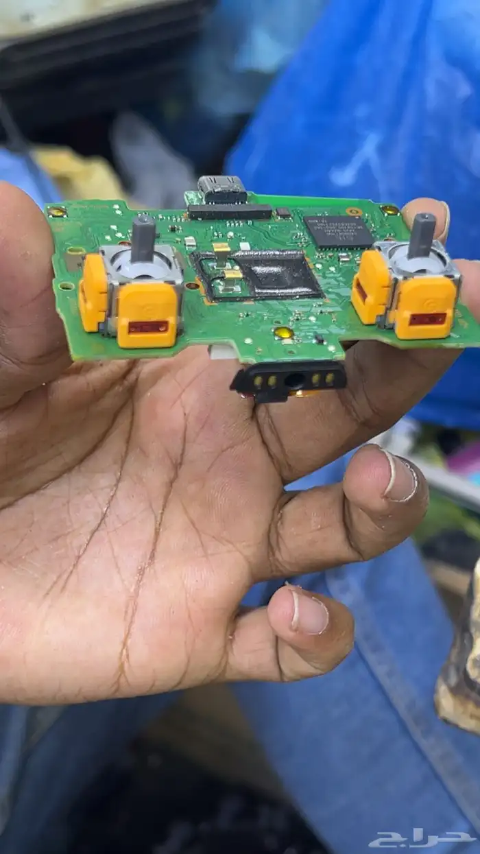 يد سوني 5 قير مغناطيسي 2