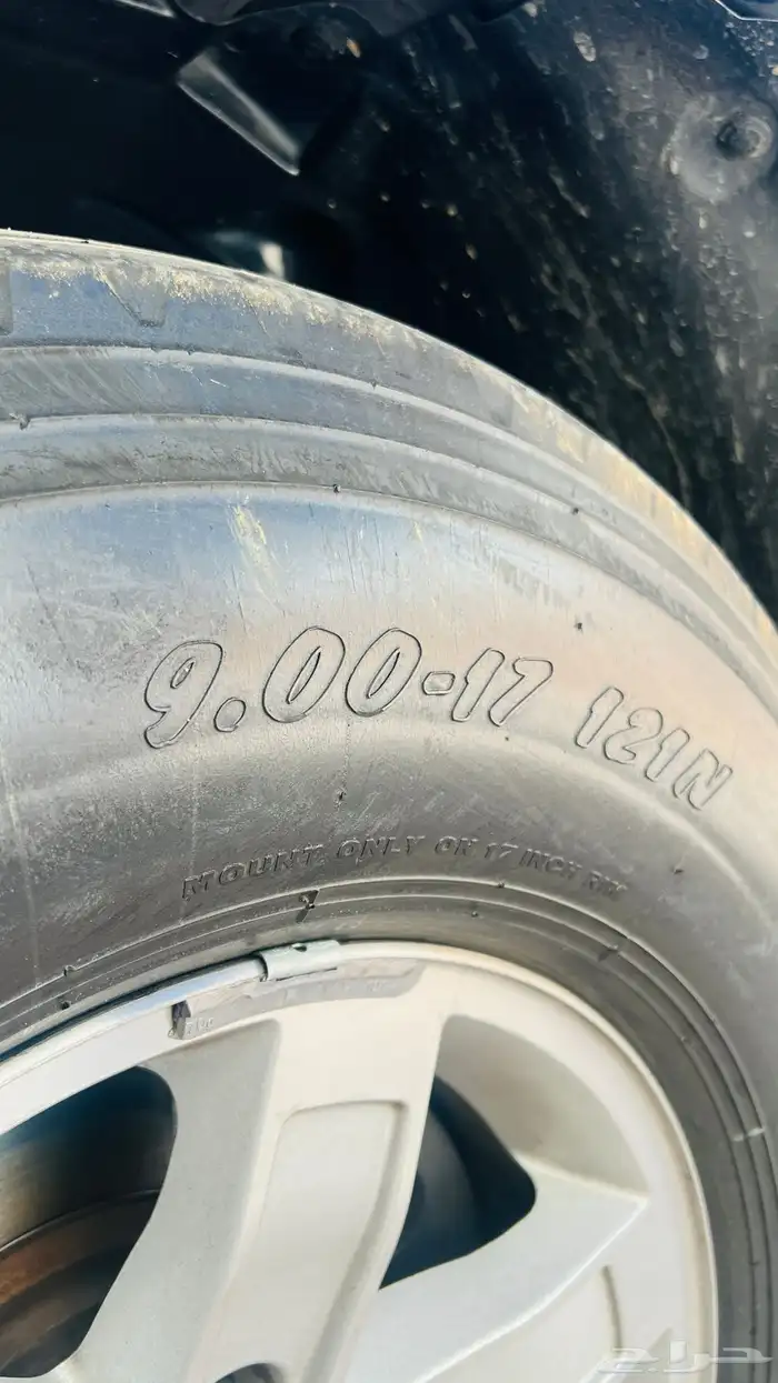 كفرات بالون ماكسس مقاس 17 نظيفه 2