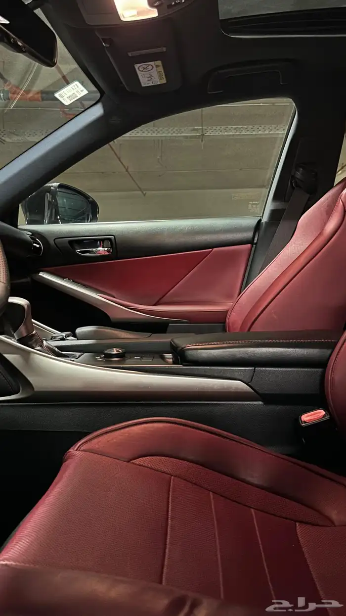 لكزز IS200 مخزن 2016 18