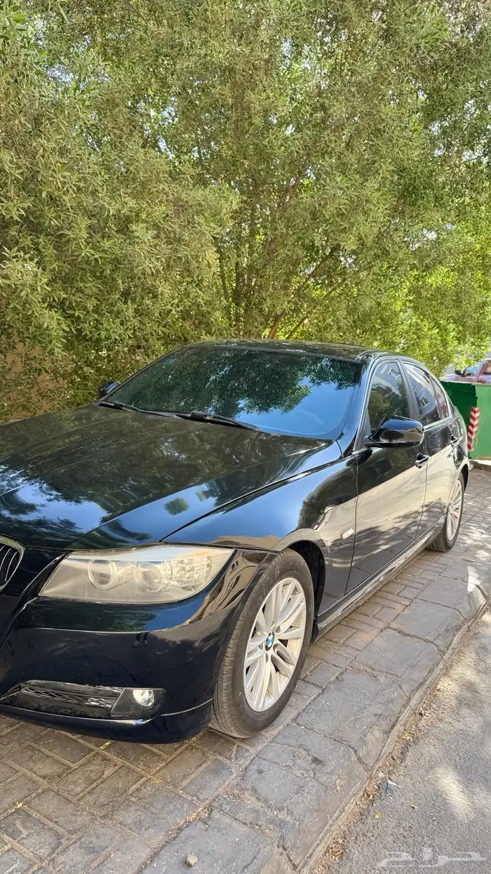 للبيع BMW 323 i بي ام 323 2011 1