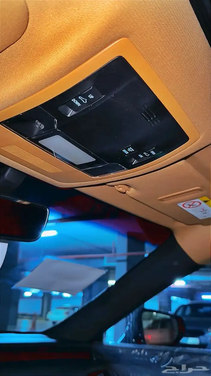 لكزس ES300h هايبرد 2022 نظيفة جدا 13