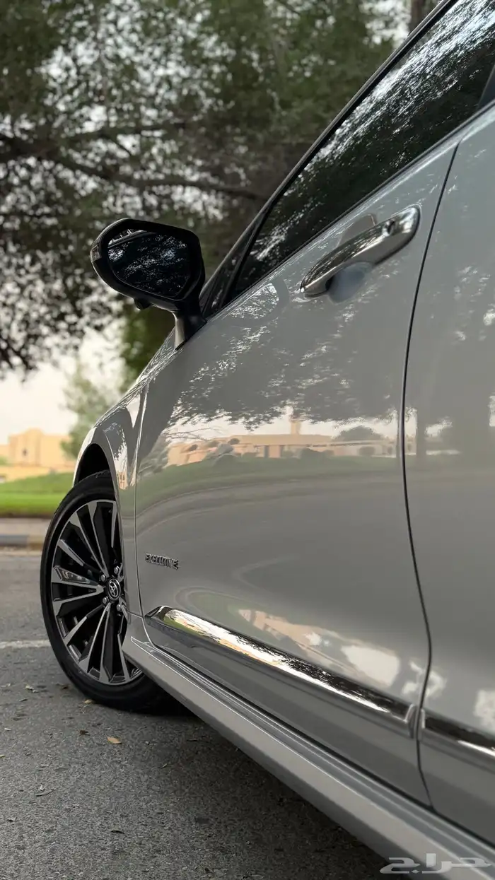 تويوتا كورلا-2024-فل كامل-مكينة 2.0-ممشى قليل- شبه وكالة 27