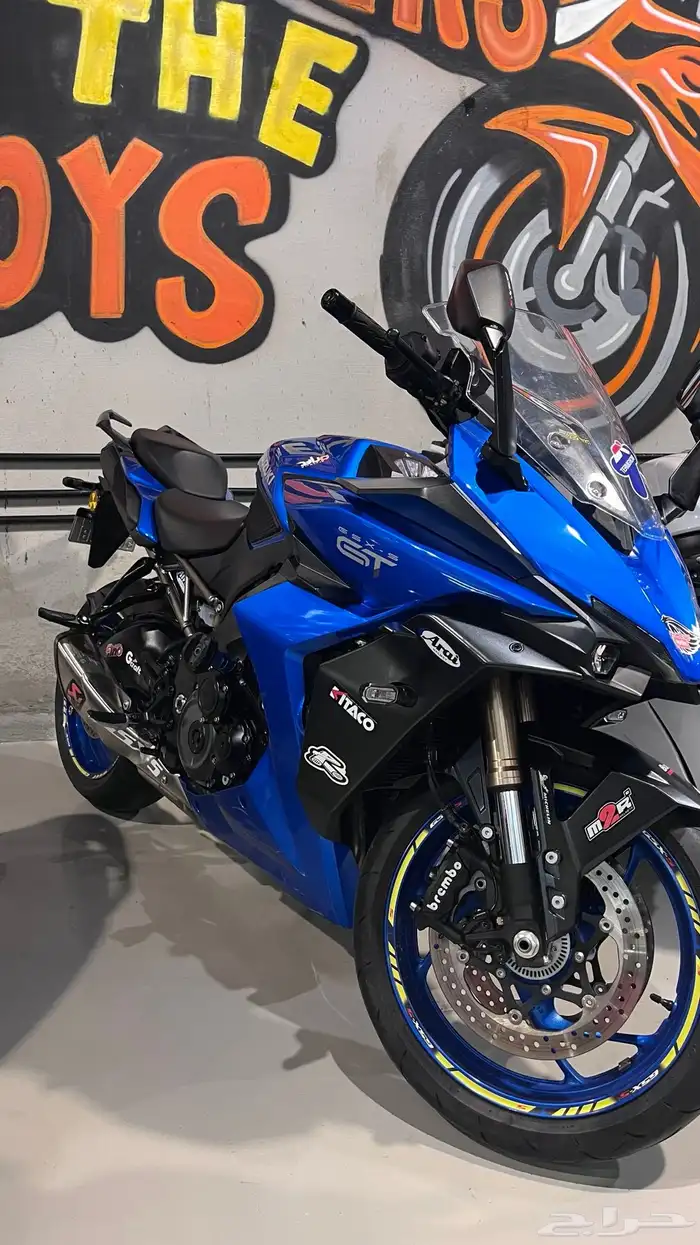 Gsx_s2023 gt لون ازرق بحالة الوكالة 12