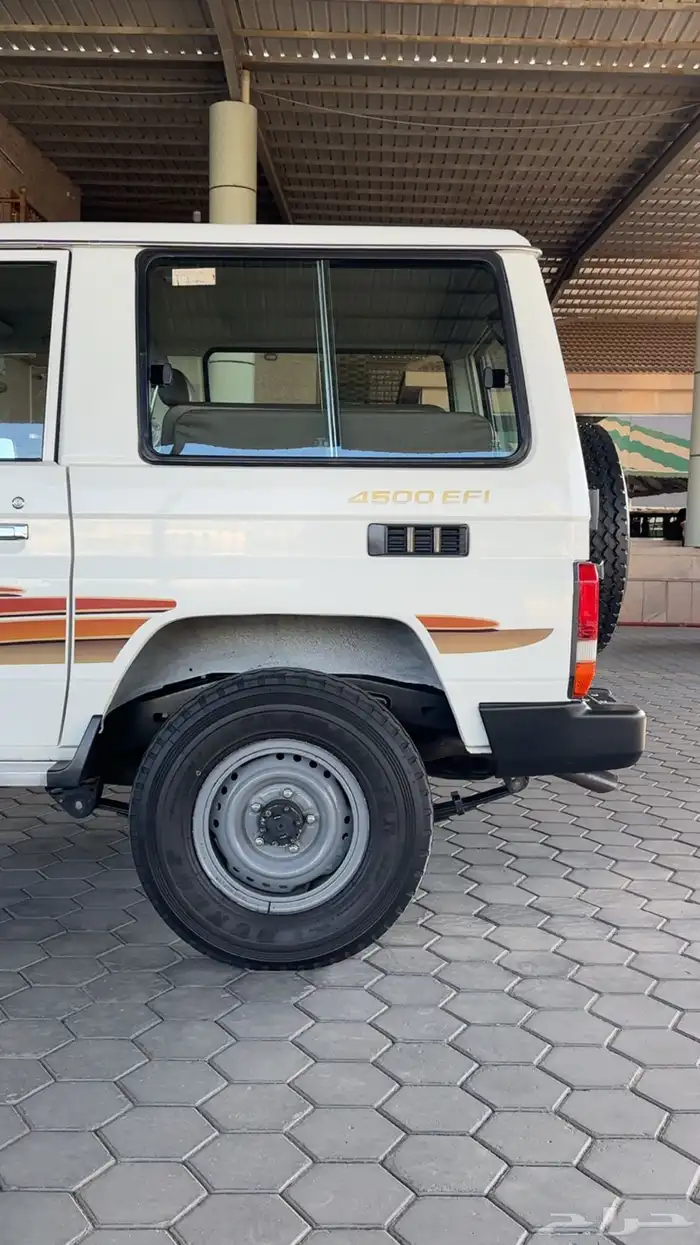 ربع 2003 سعودي (تم البيع) 13