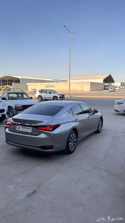 للبيع لكزس AA ES250 - 2023 بحالة الوكاله index