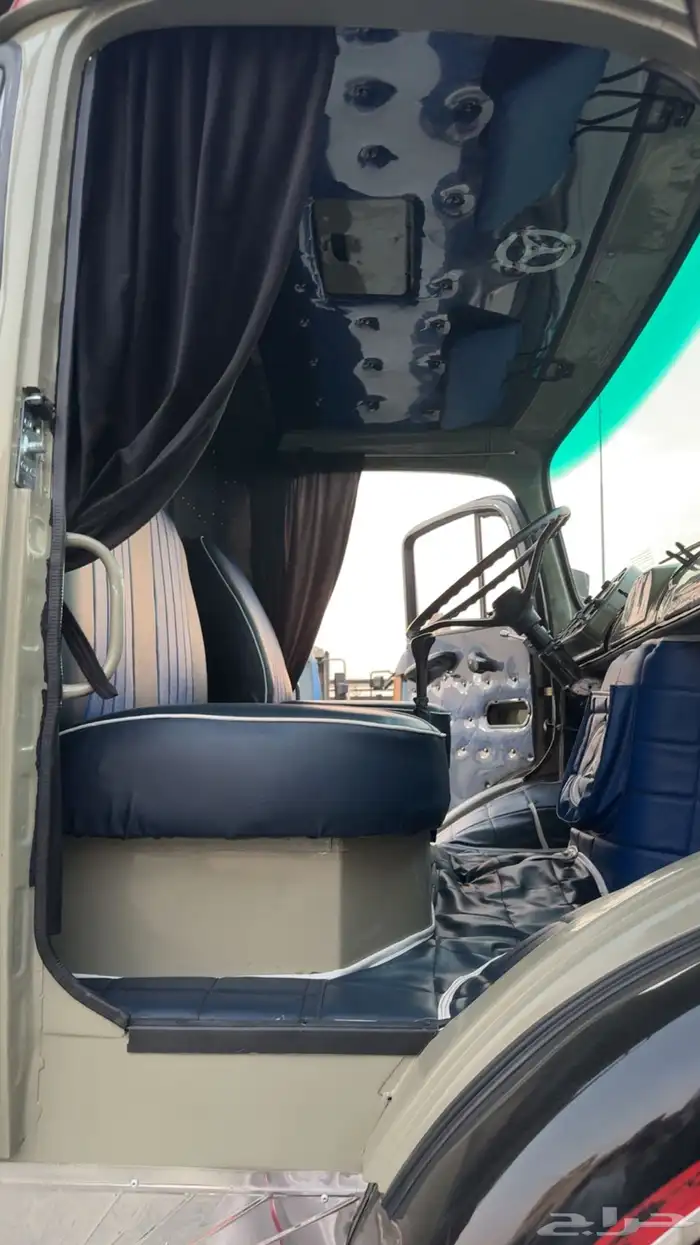 مرسيدس وايت سقس بوز موديل - 1981 - 2624 16