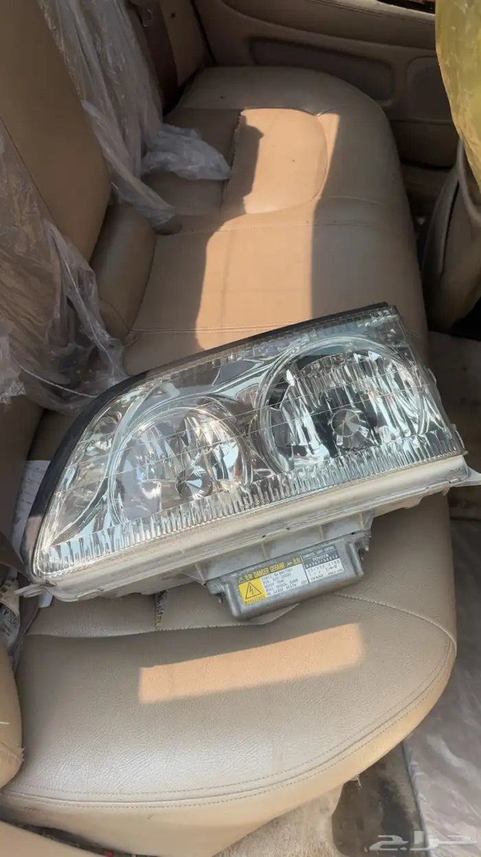 شمعة لكزس ls400 اصلييي 0