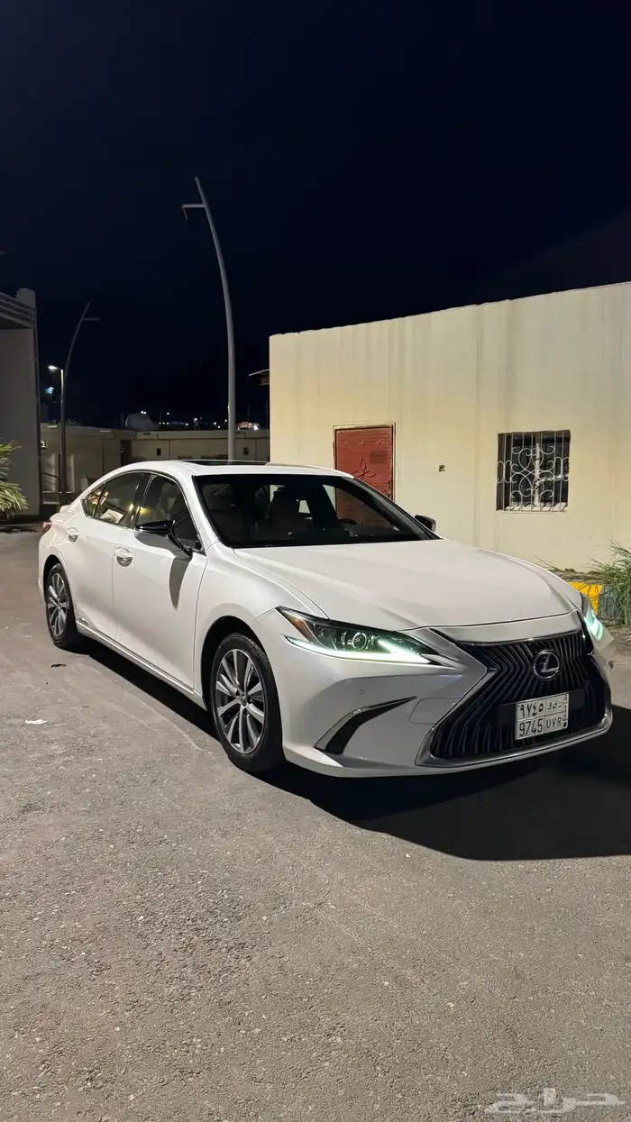لكزس ES300 2021 سعودي 0