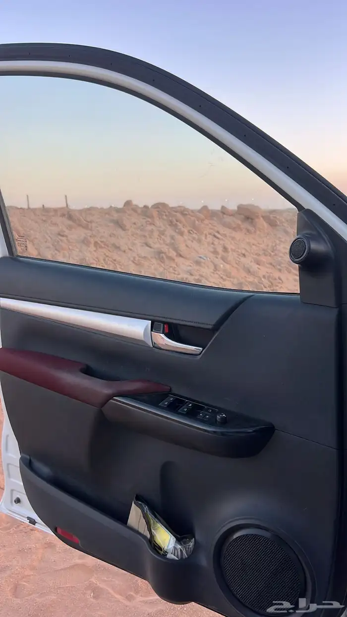 هايلوكس بريمي 12