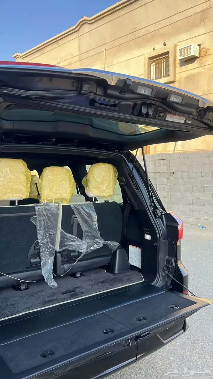 جيب لكزس للبيع 12