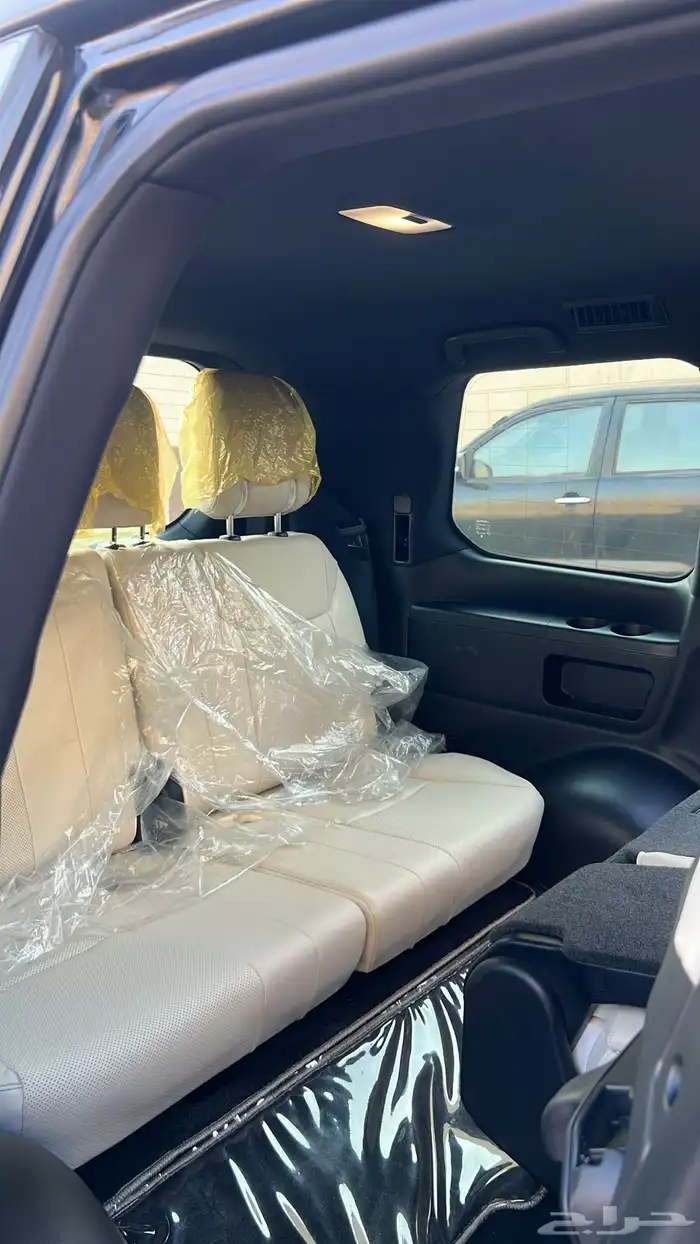 جيب لكزس للبيع 34