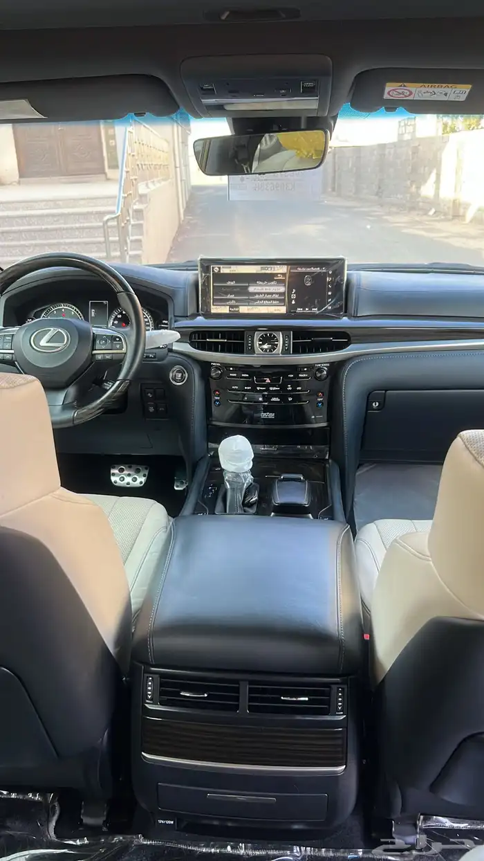 جيب لكزس للبيع 31