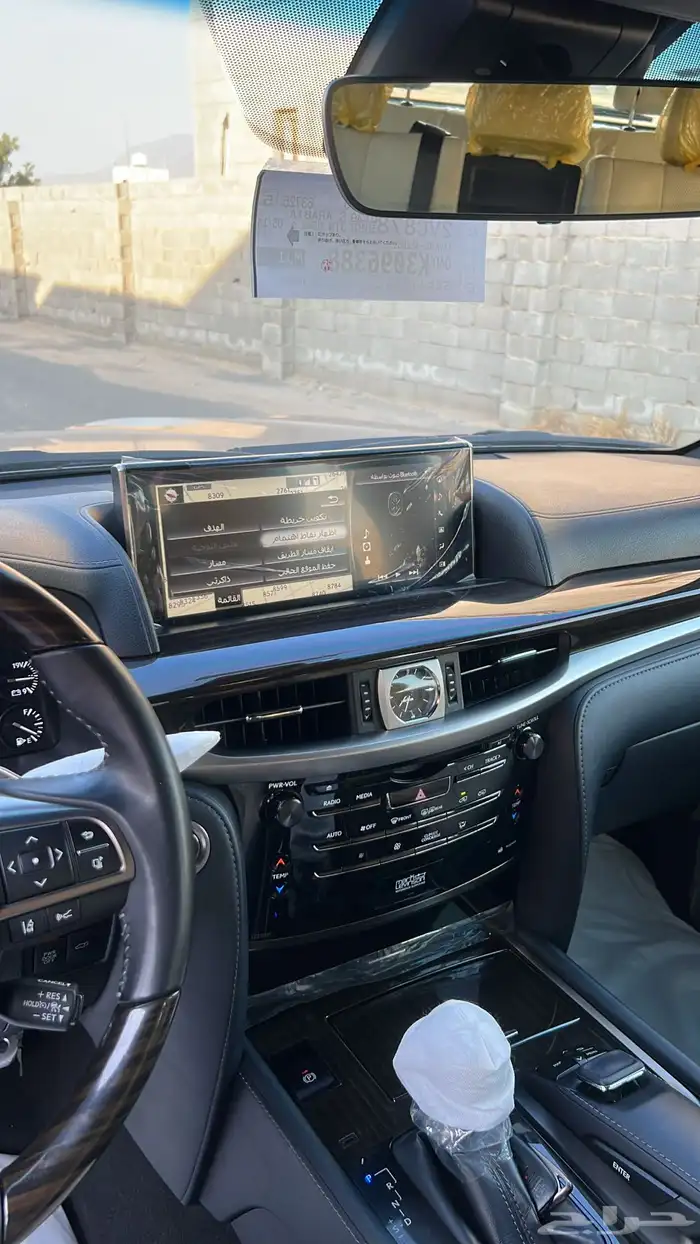 جيب لكزس للبيع 22