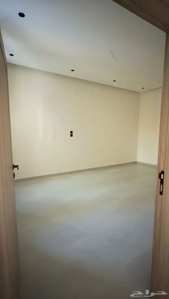 للبيع دبلكس في حائل حي الوادي المربع الثاني 6