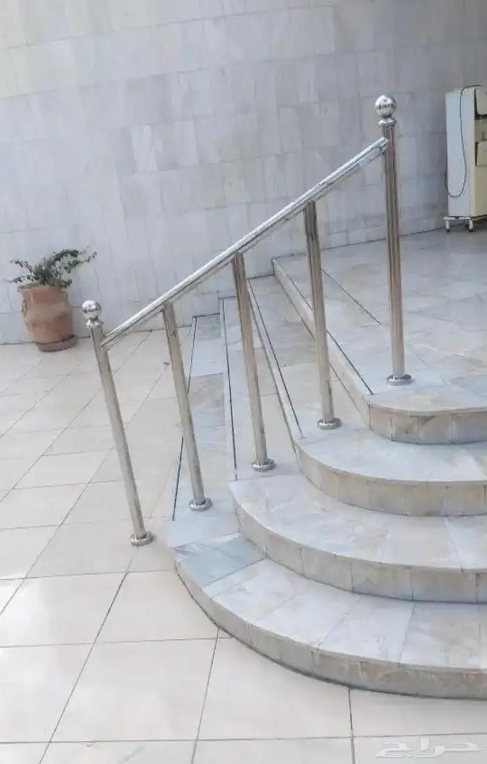 درابزين أستيل زاوية لمسه وكاله 18