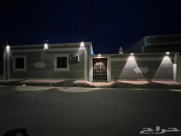 استراحة عزاب فاخرة VIP للإيجار موقع مميز 12