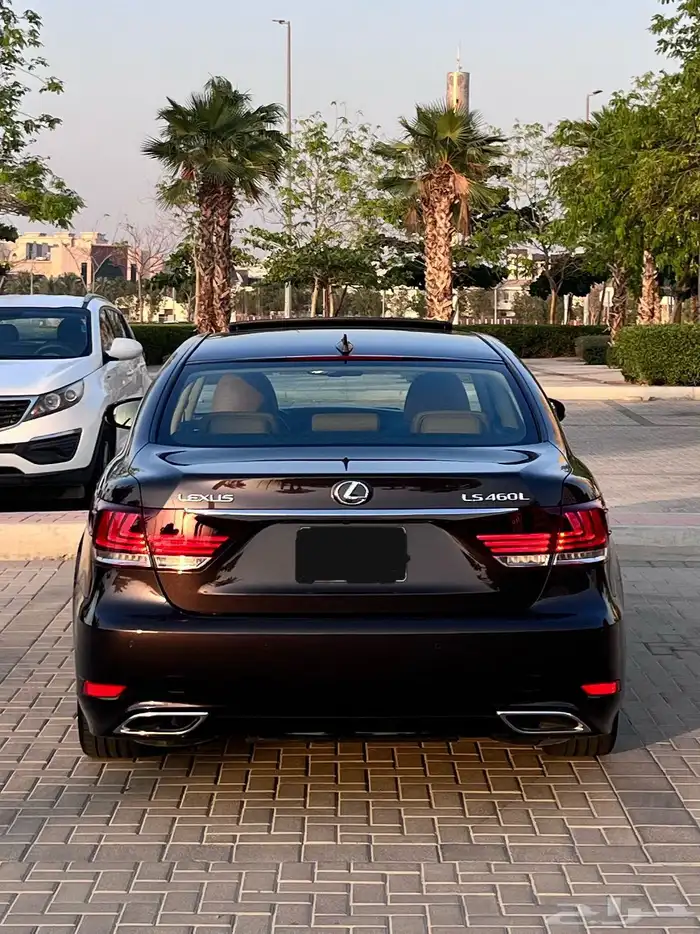 لكزس LS 460L مخزن 9
