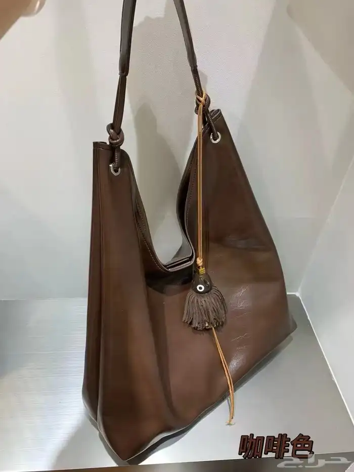 شنط يد جلد طبيعي درجة أولى اسعار جملة 2