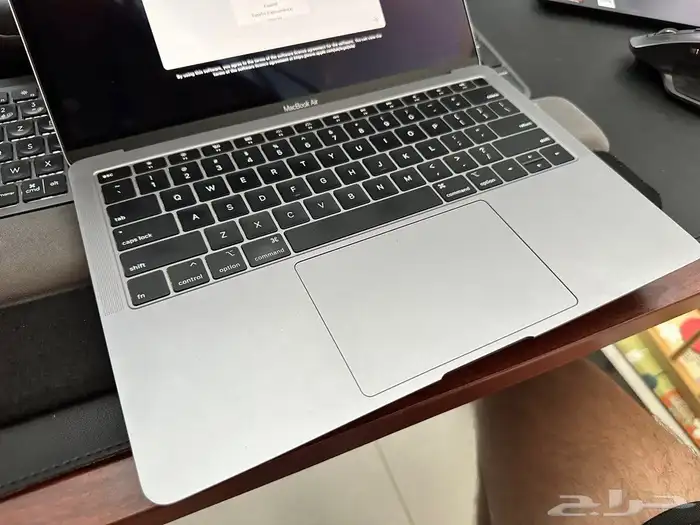 أبل ماك بوك إير 2018 5