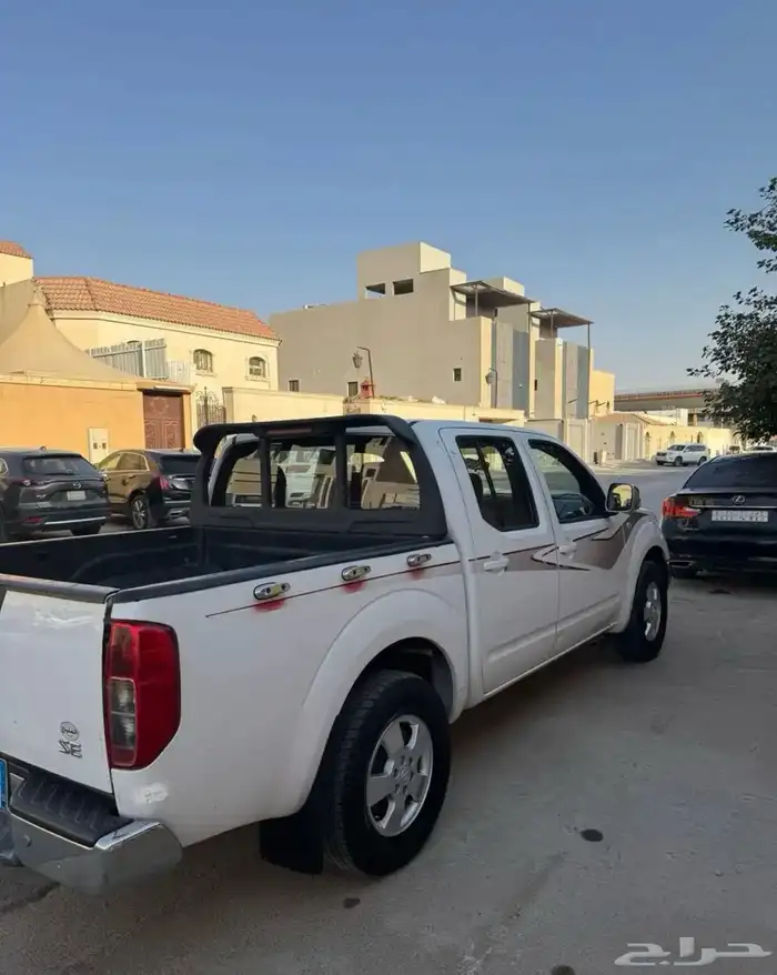 نيسان نافارا 2014 3