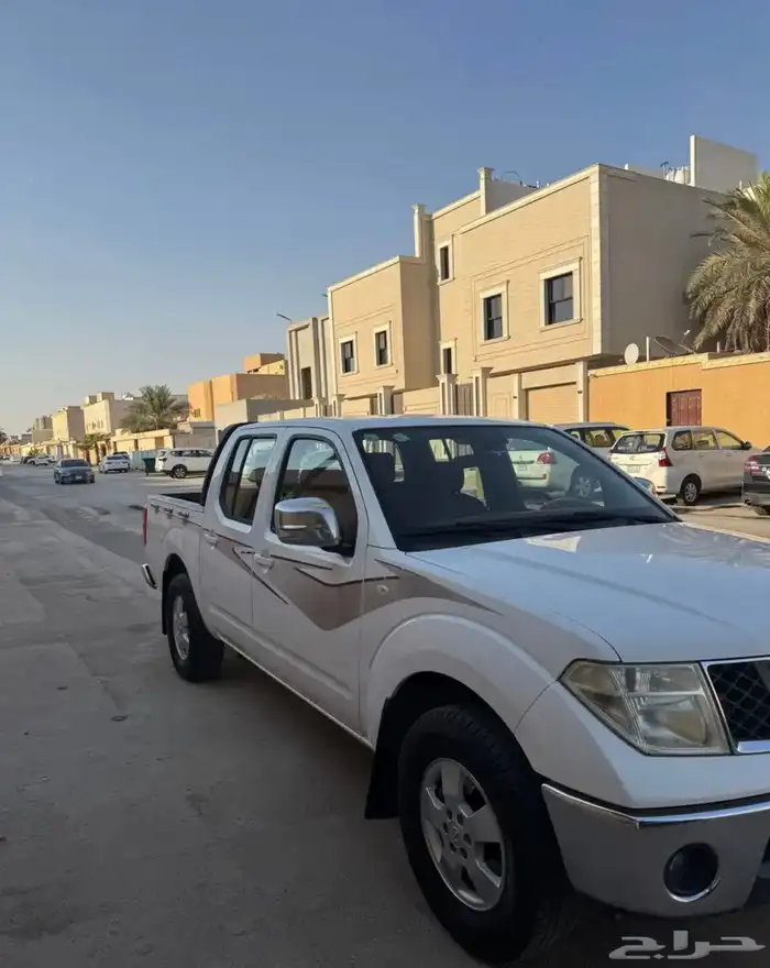 نيسان نافارا 2014 0