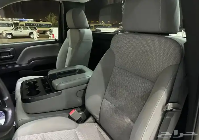 شيفروليه سلفرادو موديل 2018 بدون دبل نضيف جدا 5