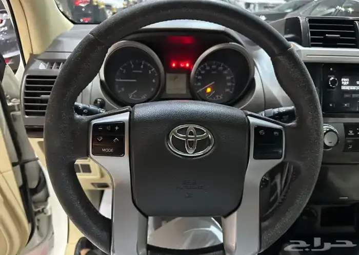 تويوتا برادو موديل 2015 4 سلندر دبل نضيف 6