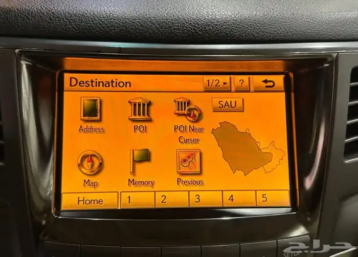 جيب لكزس LX570 موديل 2011 فل كامل 15