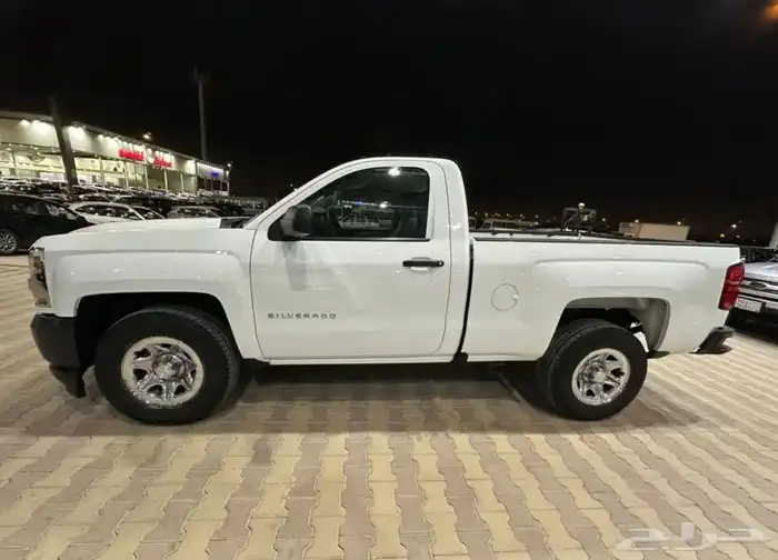 شيفروليه سلفرادو موديل 2018 بدون دبل نضيف جدا 3