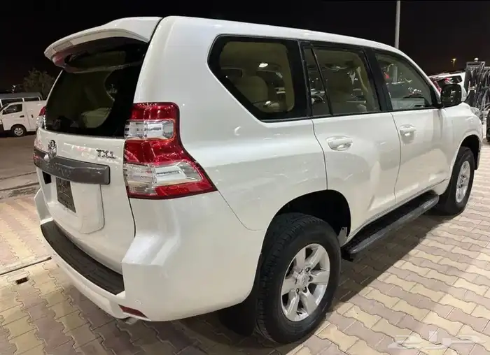 تويوتا برادو موديل 2015 4 سلندر دبل نضيف 19