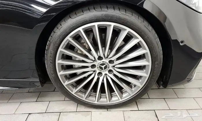 C300 4MATIC AMG Line 2023 5