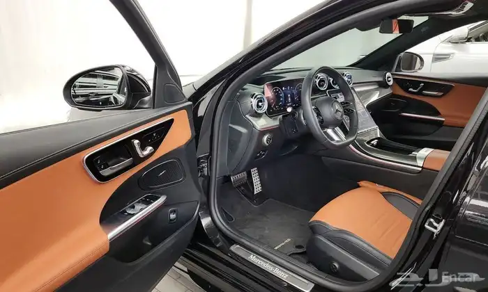 C300 4MATIC AMG Line 2023 10