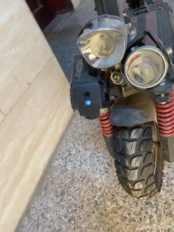 سكوتر كهربائي 4