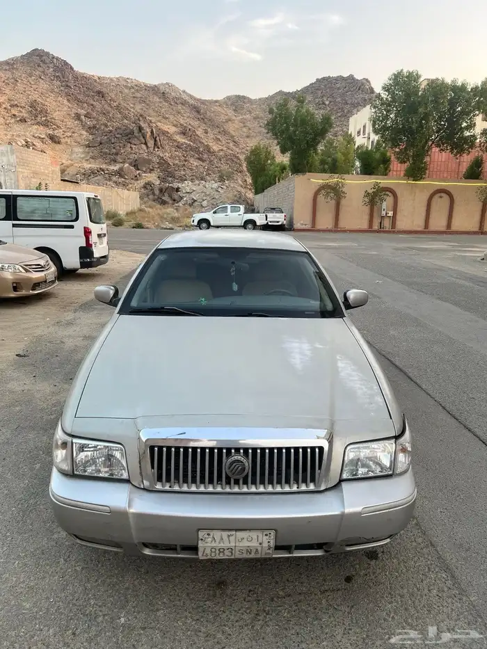 فورد. ماركيز. 2008 4