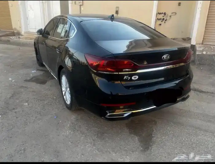 للبيع كيا كدينزا او k7 10