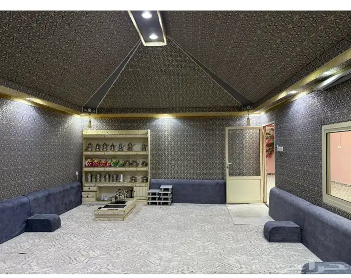 بيت شعر ملكي 2