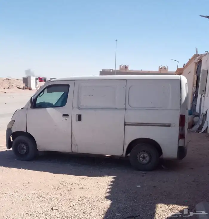 باص ديهاتسو موديل 2012 نظيف 1