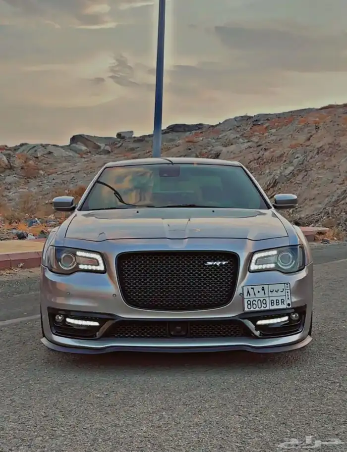 كرايزلر srt8 ممشى قليل 28