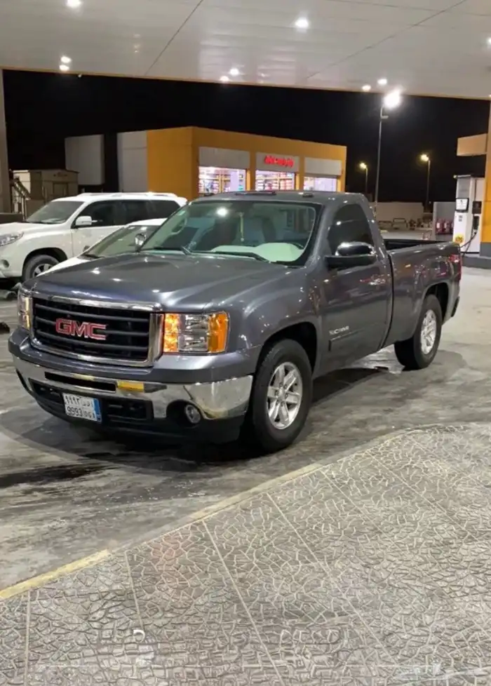 جمس سيرا 2011 نظيف للبيع 13