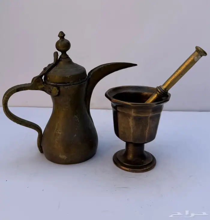 دلة ونجر قديمة 3