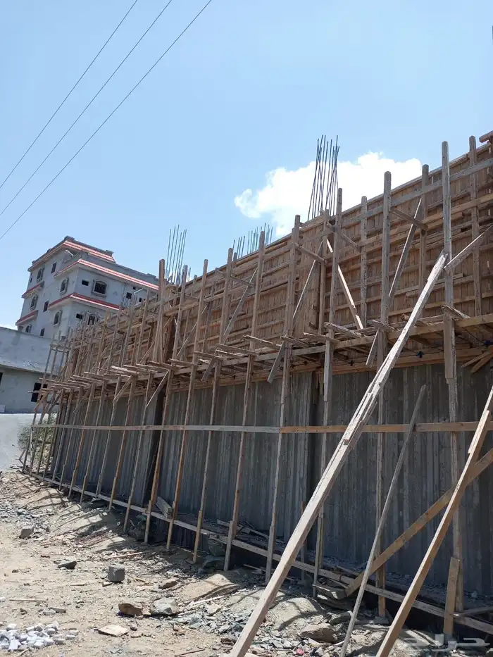 مقاولات عامه ويوجد عن طريق الدفع والدفع لاخيره اقصاد 11