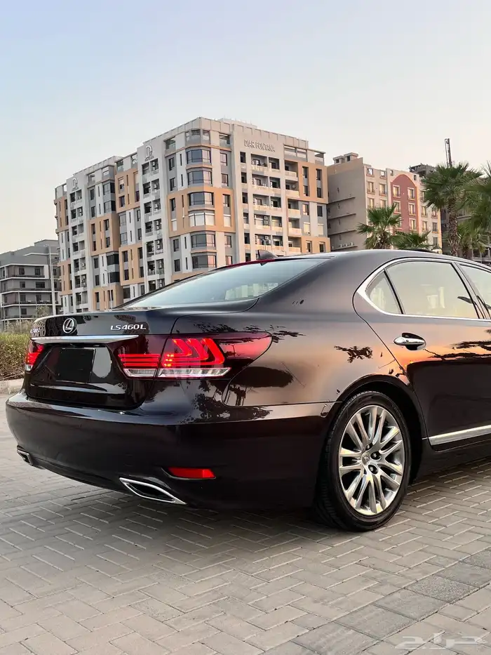 لكزس LS 460L مخزن 5