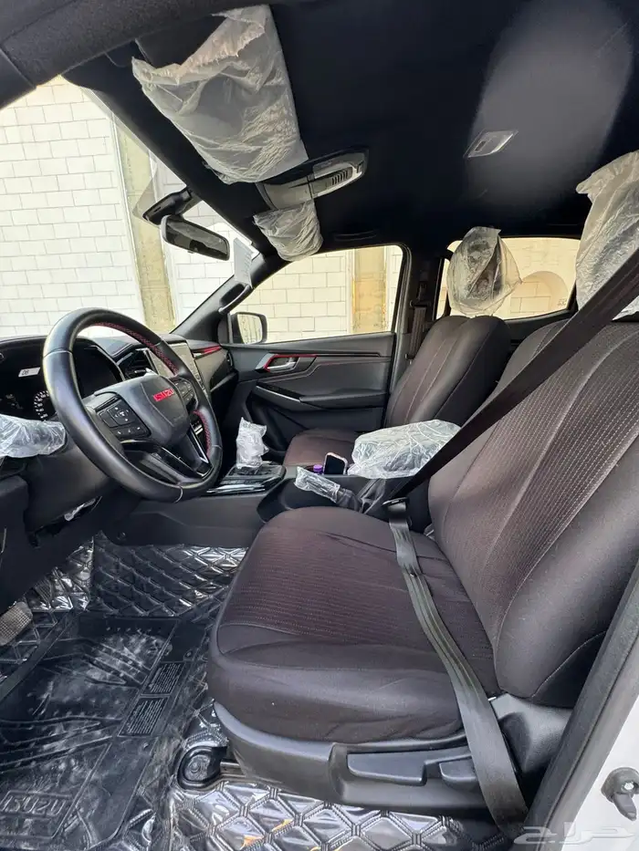 ايسوزو ديماكسGT 2023 نظيف 17